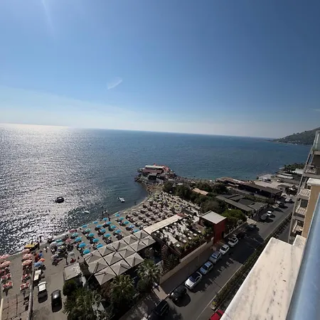 Palma Sea View 公寓